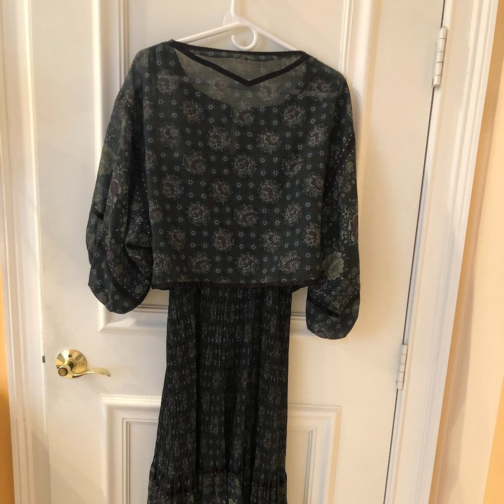 Spaghetti Strap Accordion-Pleated Dress w/ Jacket PRICED TO SELL - Picture 2 of 14